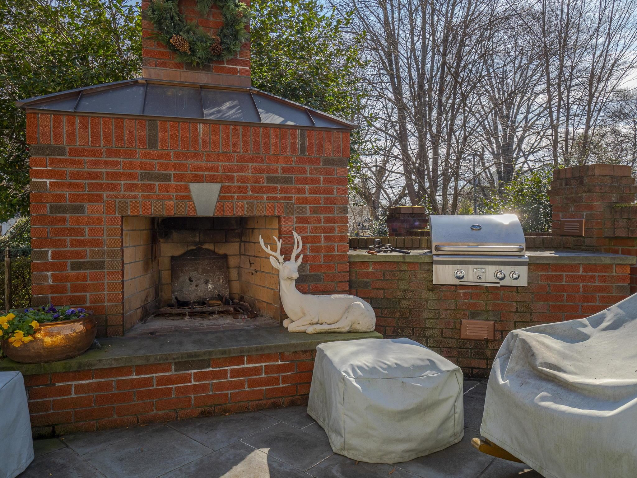 1800 St Marys Street Raleigh, NC 27608 - Photo 41 of 50 Patio
