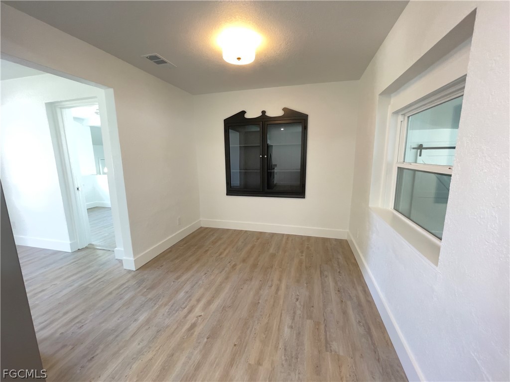 1562 Ransom Street Fort Myers, FL 33901 - Photo 8 of 36