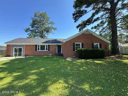 910 Winchester Road Jacksonville, NC 28546 - Photo 1 of 14