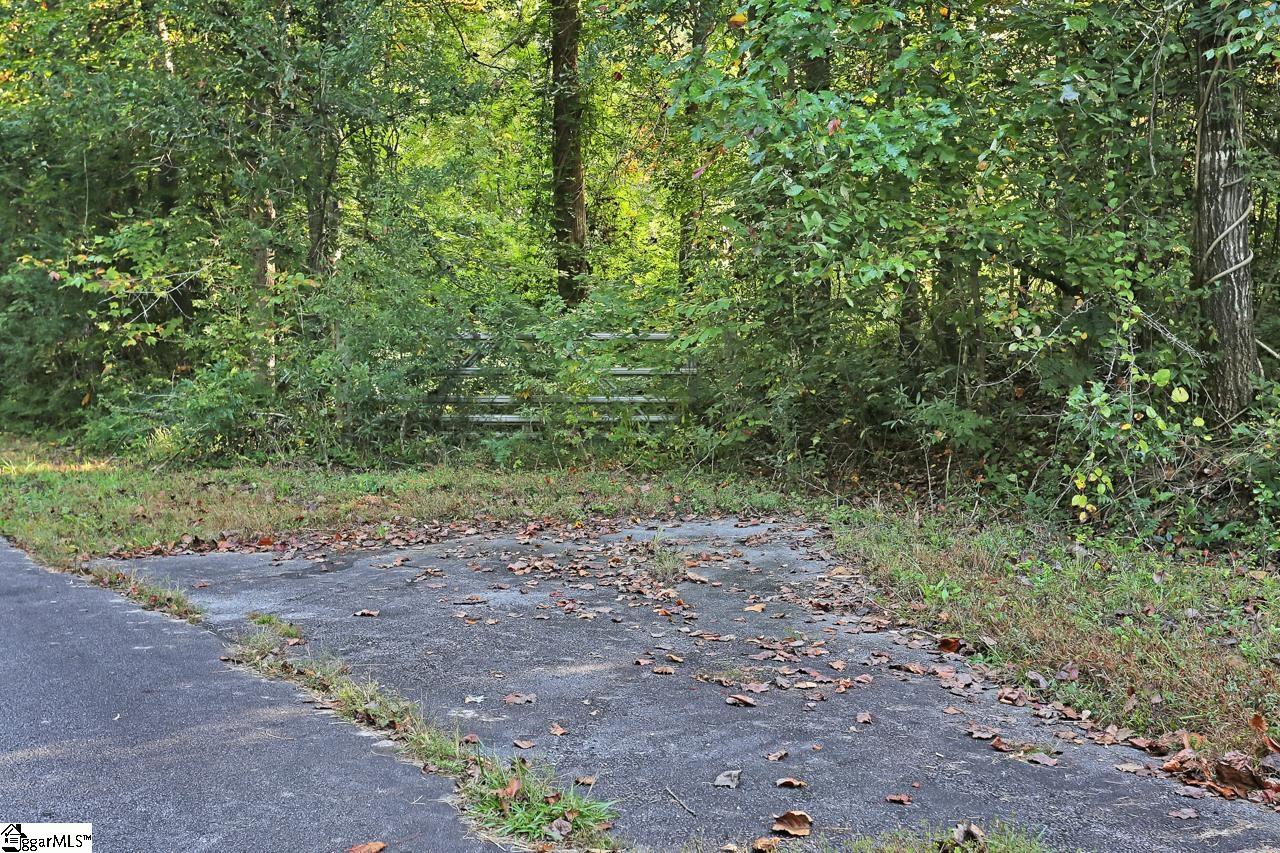 156 Wagon Ford Road Easley, SC 29640 - Photo 14 of 16