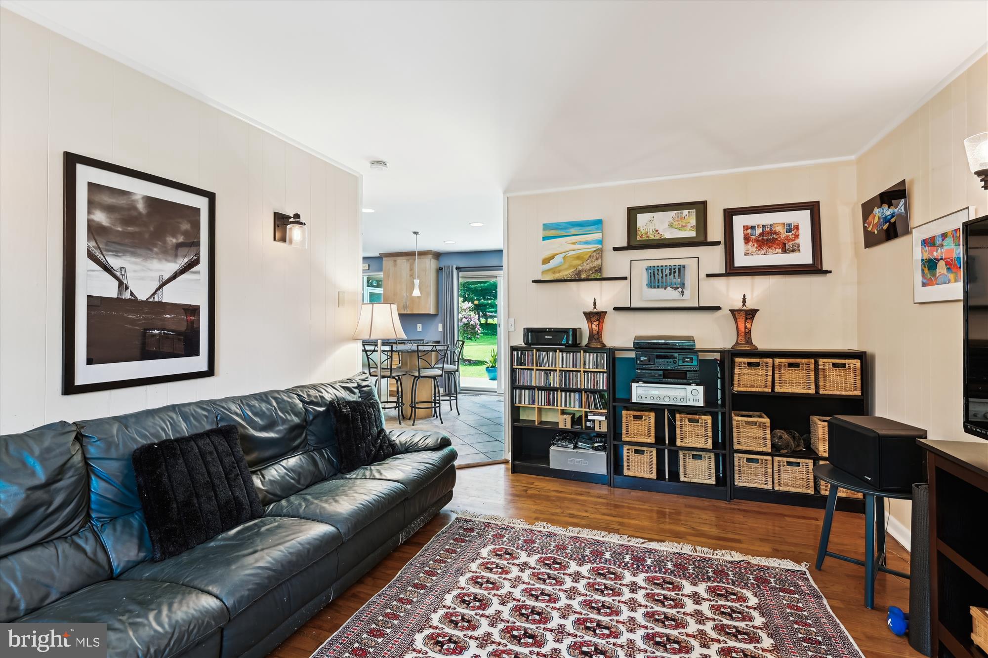 2104 Harbor Drive Annapolis, MD 21409 - Photo 15 of 86 a living room with furniture and painting on the wall