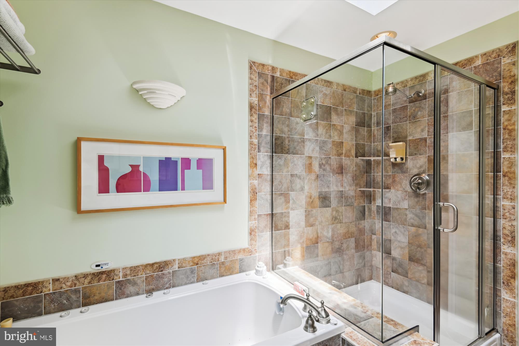 2104 Harbor Drive Annapolis, MD 21409 - Photo 22 of 86 a bathroom with a bathtub and a shower
