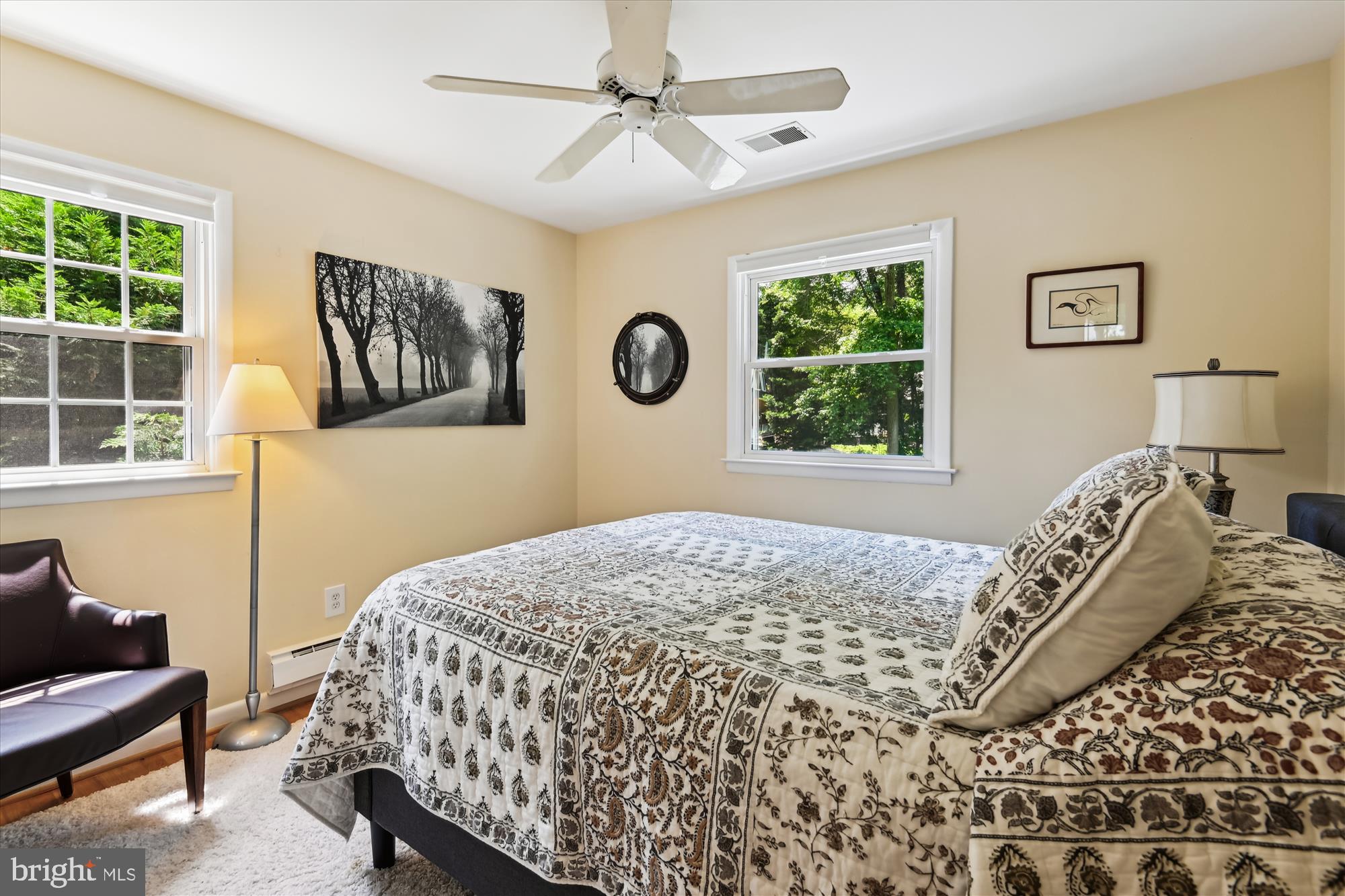 2104 Harbor Drive Annapolis, MD 21409 - Photo 23 of 86 a bedroom with a bed and a window