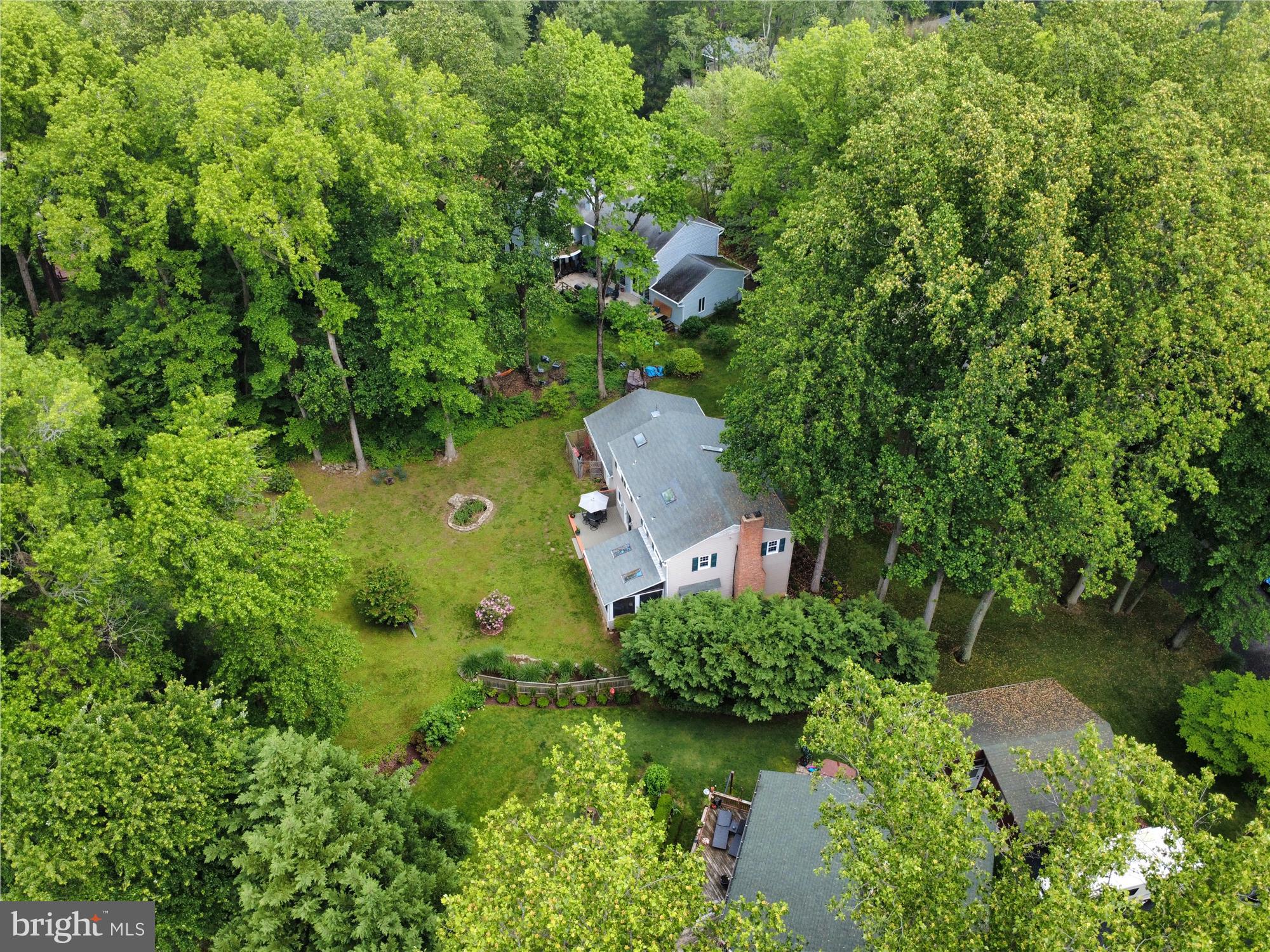 2104 Harbor Drive Annapolis, MD 21409 - Photo 42 of 86 an aerial view of a house with swimming pool a yard and outdoor seating