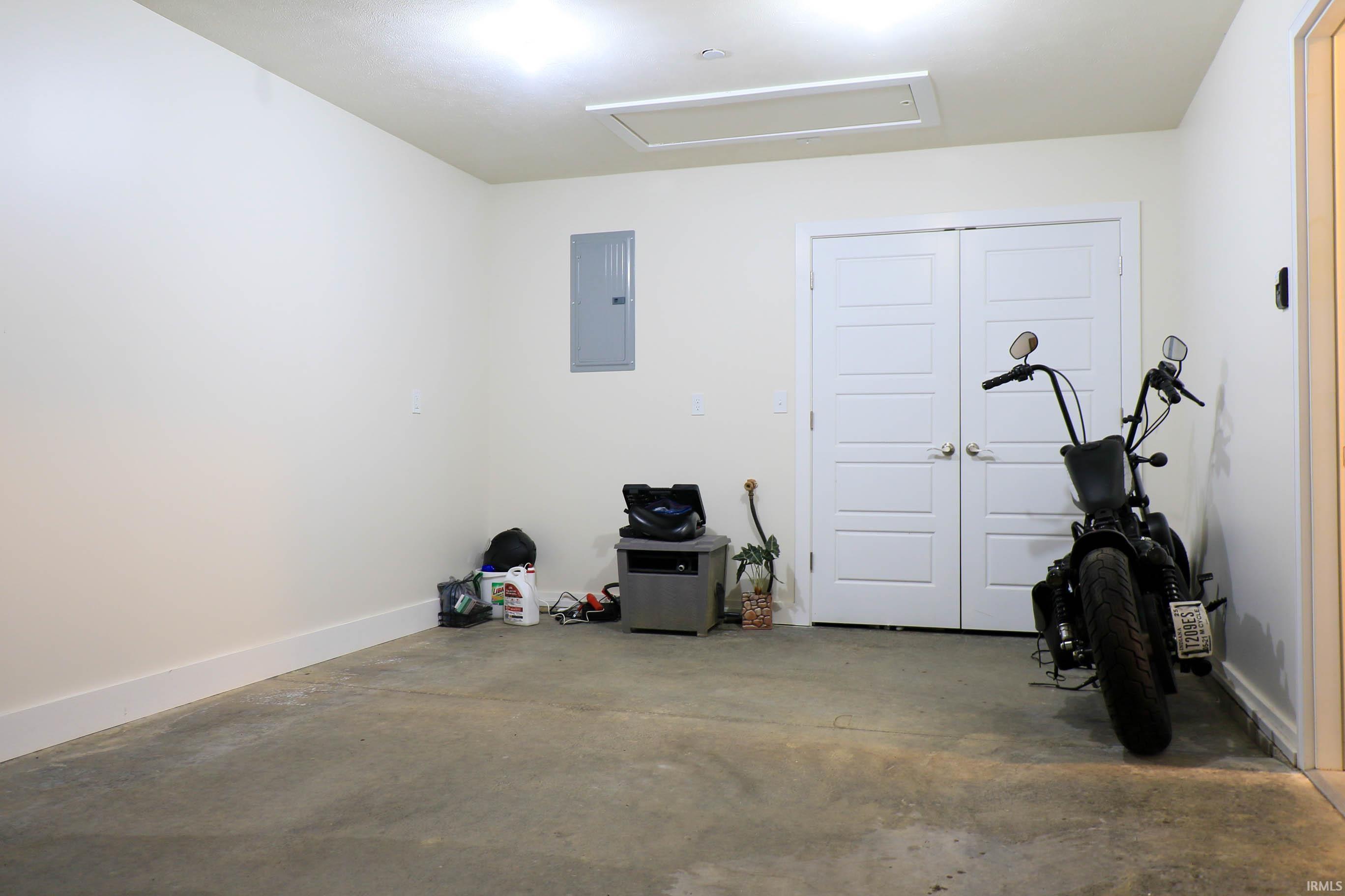903 Reyling Drive, Unit 4 Jasper, IN 47546 - Photo 17 of 26 Gallery Image 17
