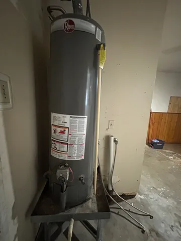 $1,550 | 6521 Mobud Drive, Houston, TX 77074