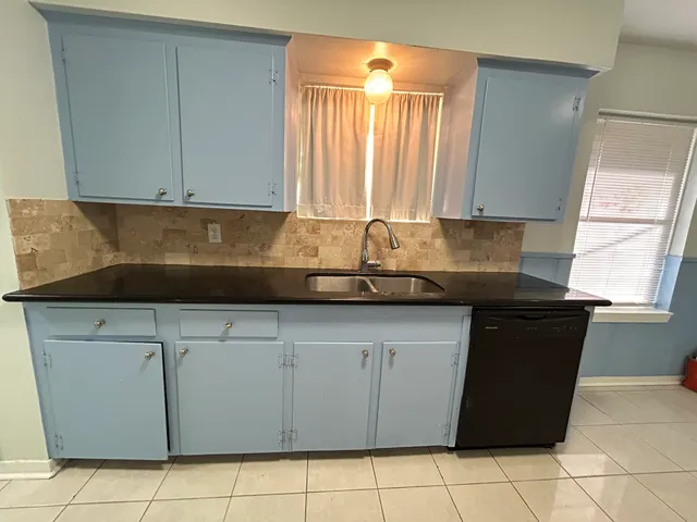 $1,550 | 6521 Mobud Drive, Houston, TX 77074