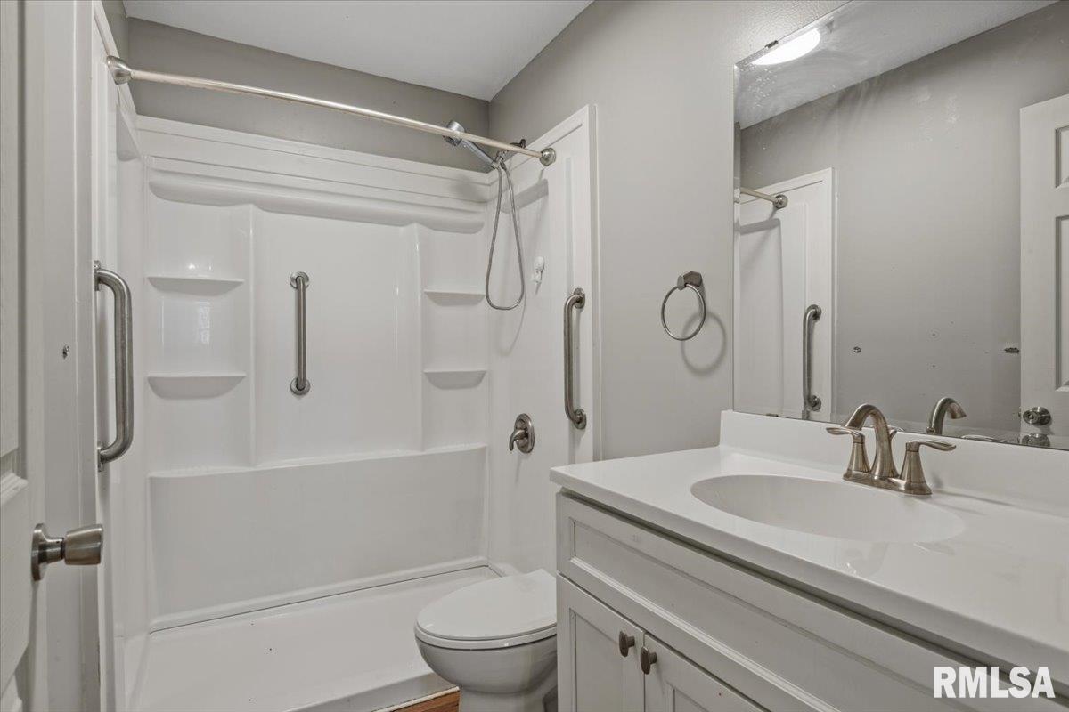 2201 East Converse Street Springfield, IL 62702 - Photo 16 of 28
