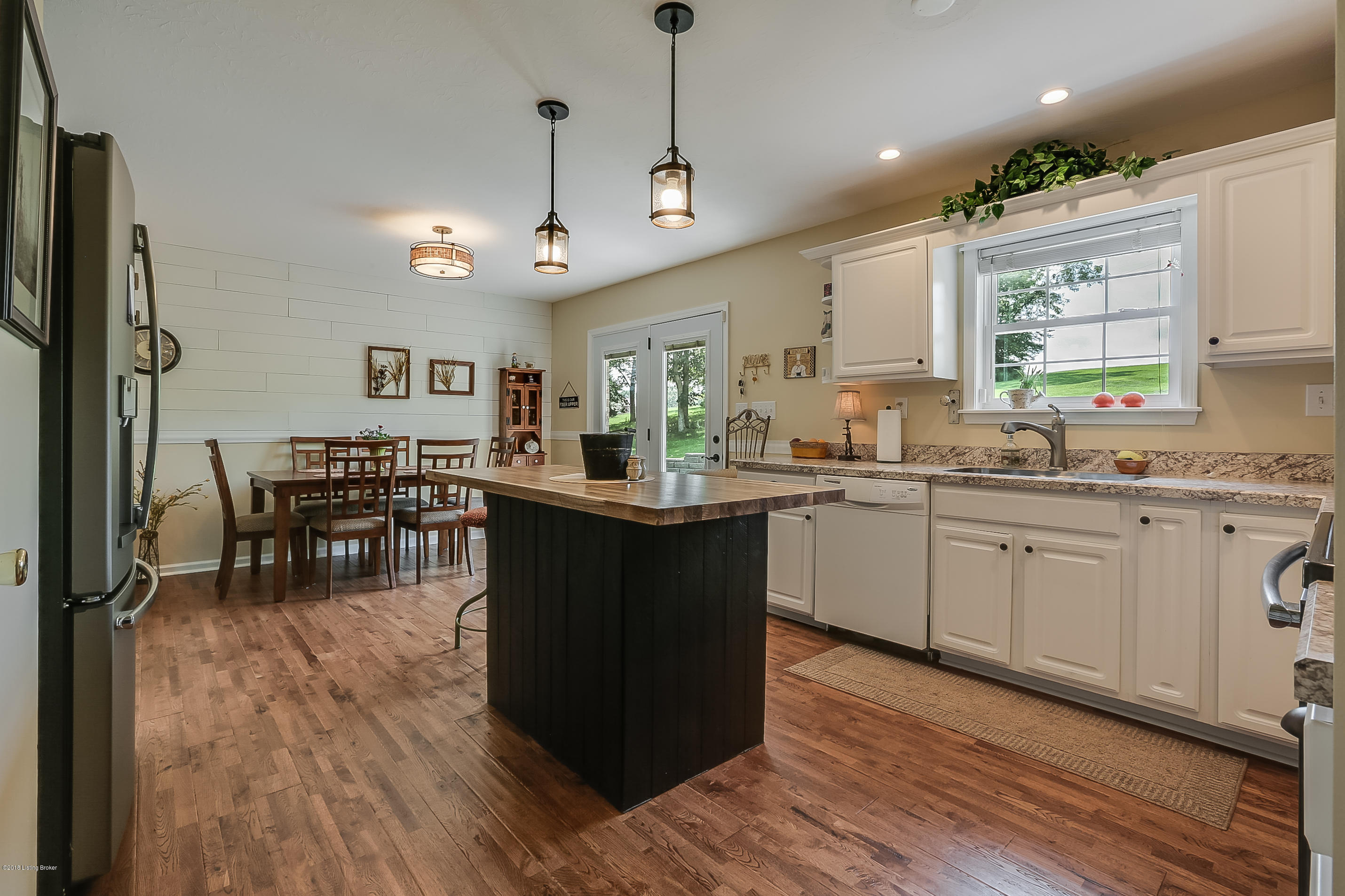 472 Travis Road Taylorsville, KY 40071 - Photo 8 of 36 Kitchen
