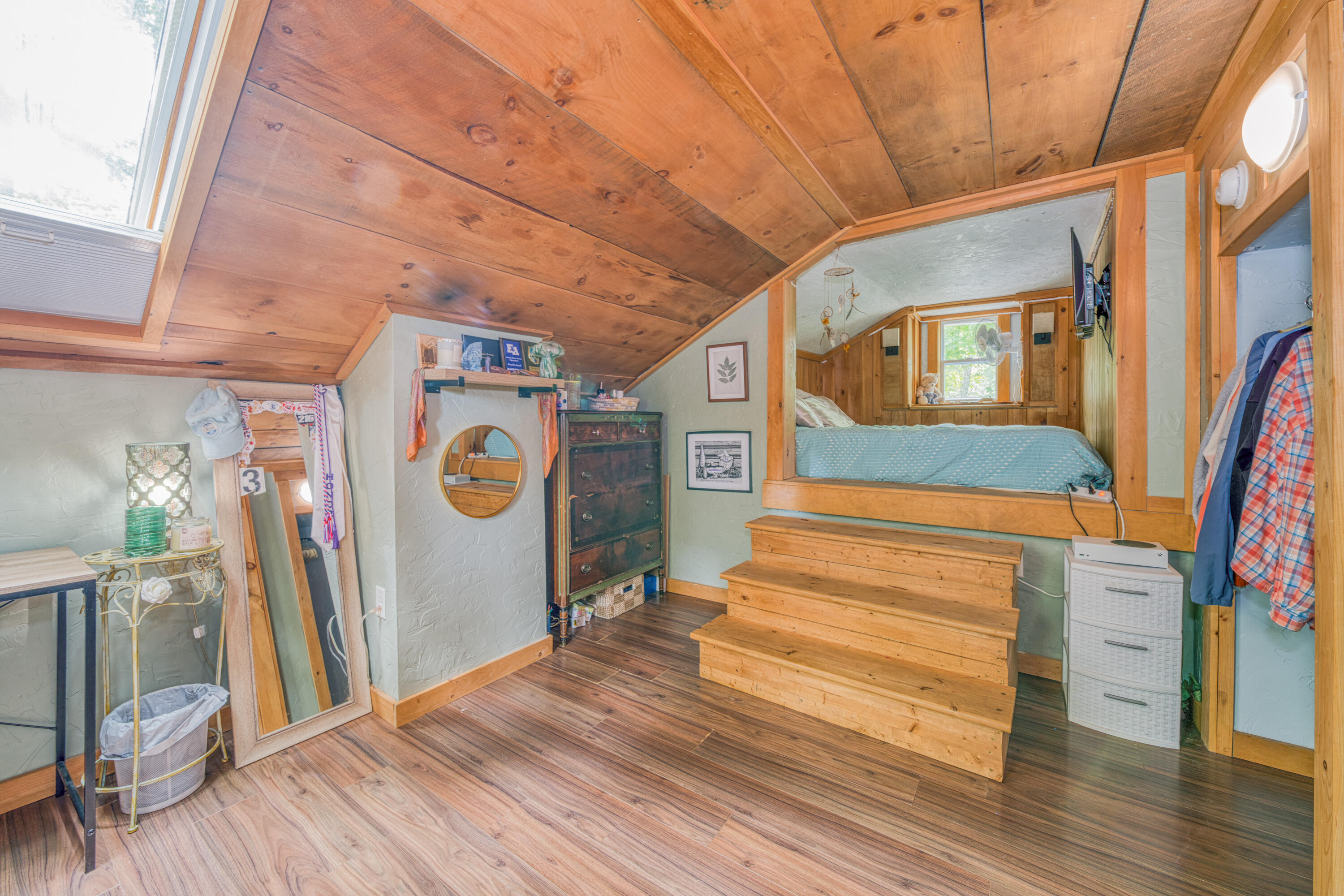 999 Brewer Lake Road Orrington, ME 04474 - Photo 13 of 36 BR 3 -2nd floor Loft BR