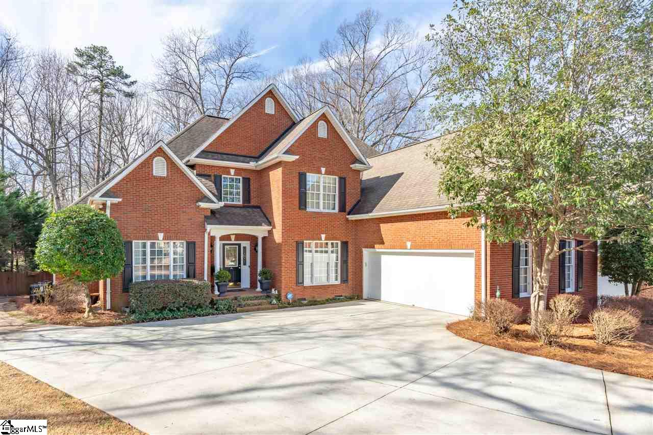 6 Lockerbie Court Greer, SC 29650 - Photo 1 of 32 Gallery Image 1