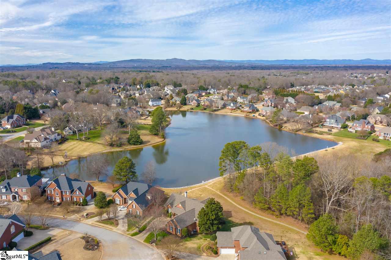 6 Lockerbie Court Greer, SC 29650 - Photo 29 of 32 Gallery Image 29