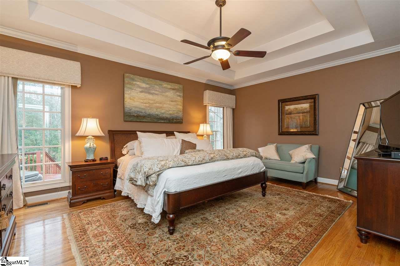 6 Lockerbie Court Greer, SC 29650 - Photo 8 of 32 Gallery Image 8