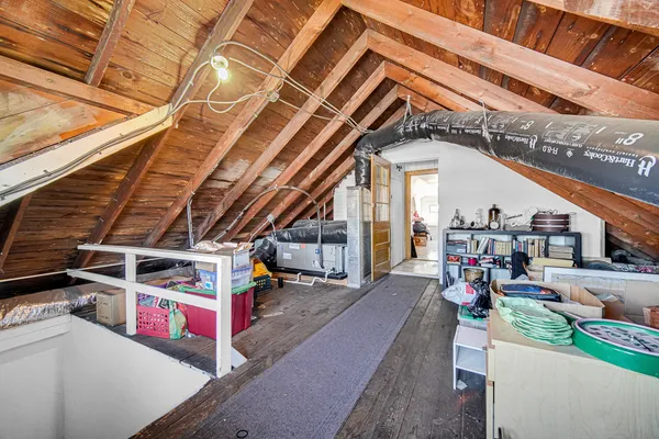 $425,000 | 5404 South Lockwood Avenue, Chicago, IL 60638