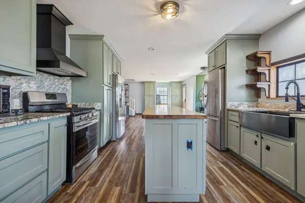 $545,000 | 485 Lower Roans Creek Road, Linden, TN 37096