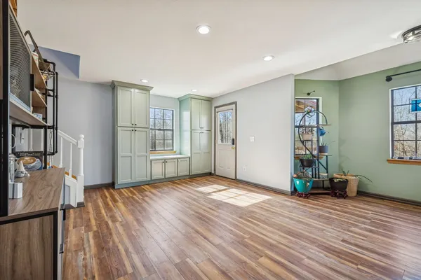 $545,000 | 485 Lower Roans Creek Road, Linden, TN 37096