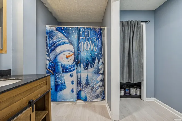 $550,000 | 485 Lower Roans Creek Road, Linden, TN 37096