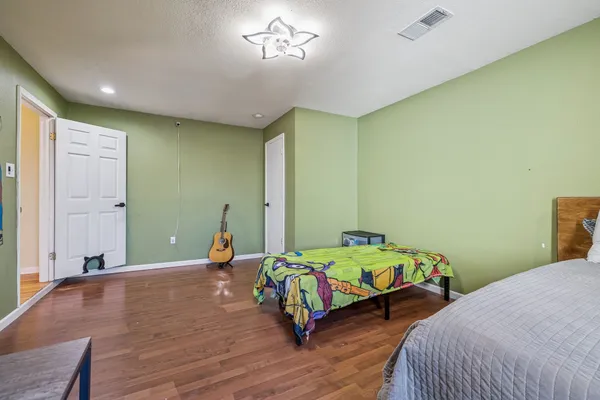 $545,000 | 485 Lower Roans Creek Road, Linden, TN 37096