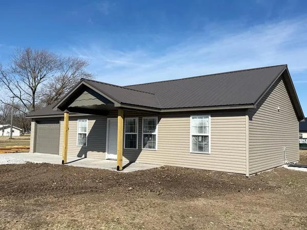 $165,000 | 105 West Marvin Avenue, Walker, MO 64790