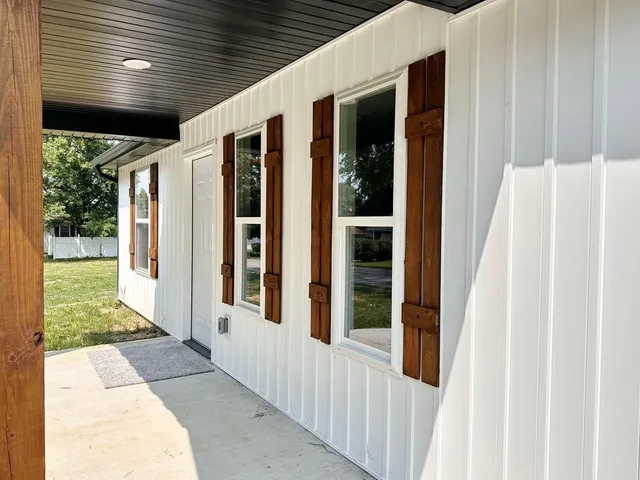 $165,000 | 105 West Marvin Avenue, Walker, MO 64790