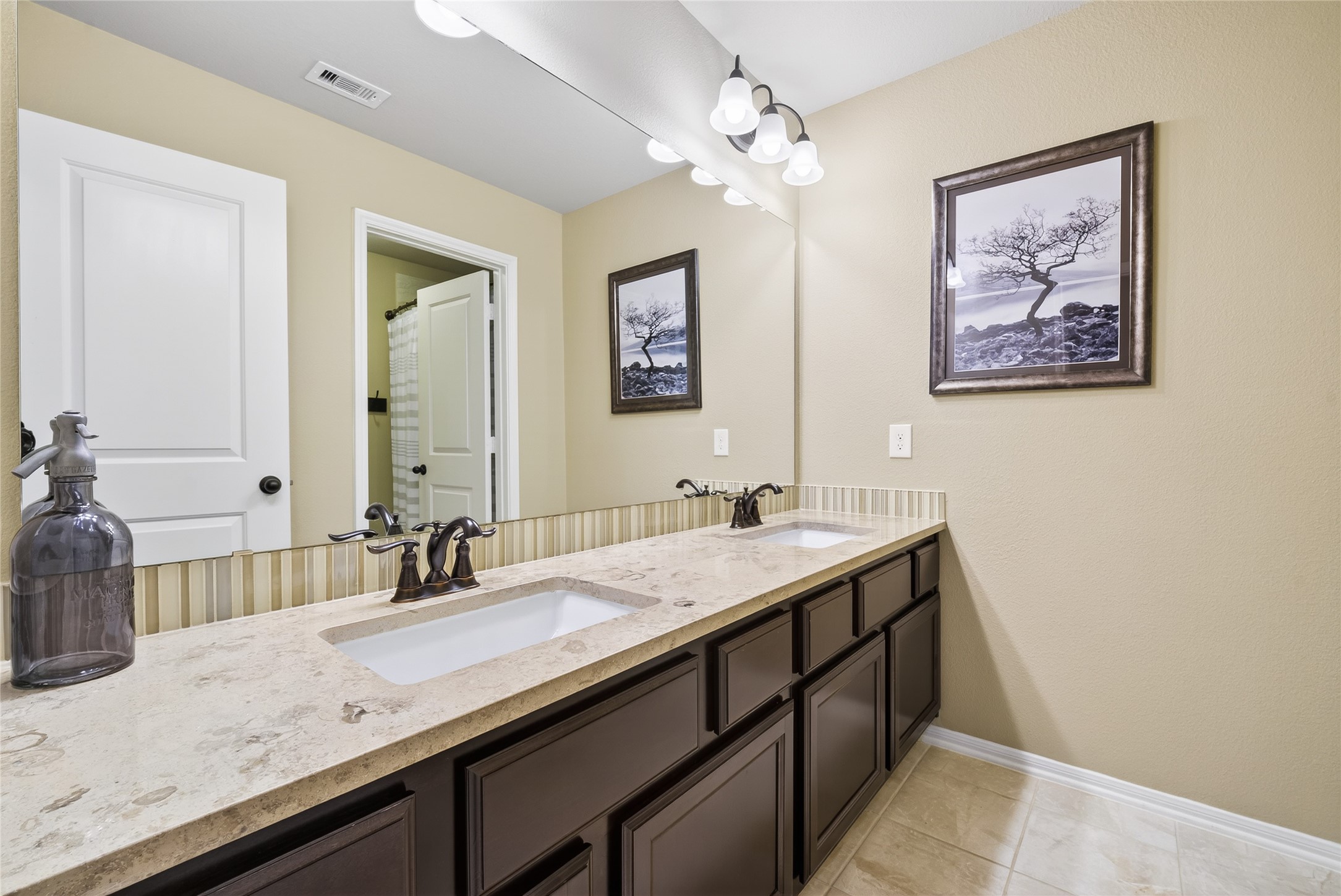 7907 Augusta Creek Court Spring, TX 77389 - Photo 39 of 49 More than enough counter space for all your items.