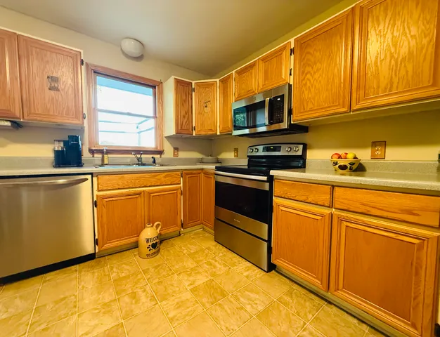 $315,000 | 6 Lorraine Avenue, Brewer, ME 04412