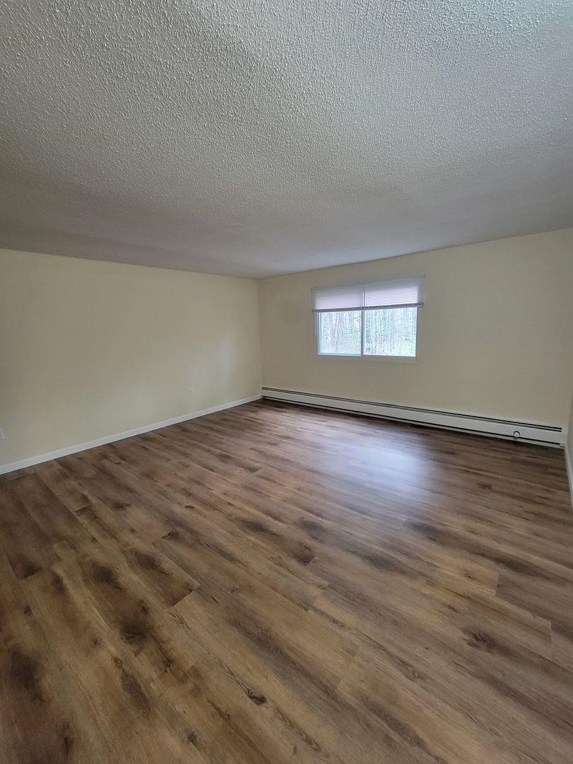 81 Fisherville Road, Unit 17 Concord, NH 03303 - Photo 7 of 9