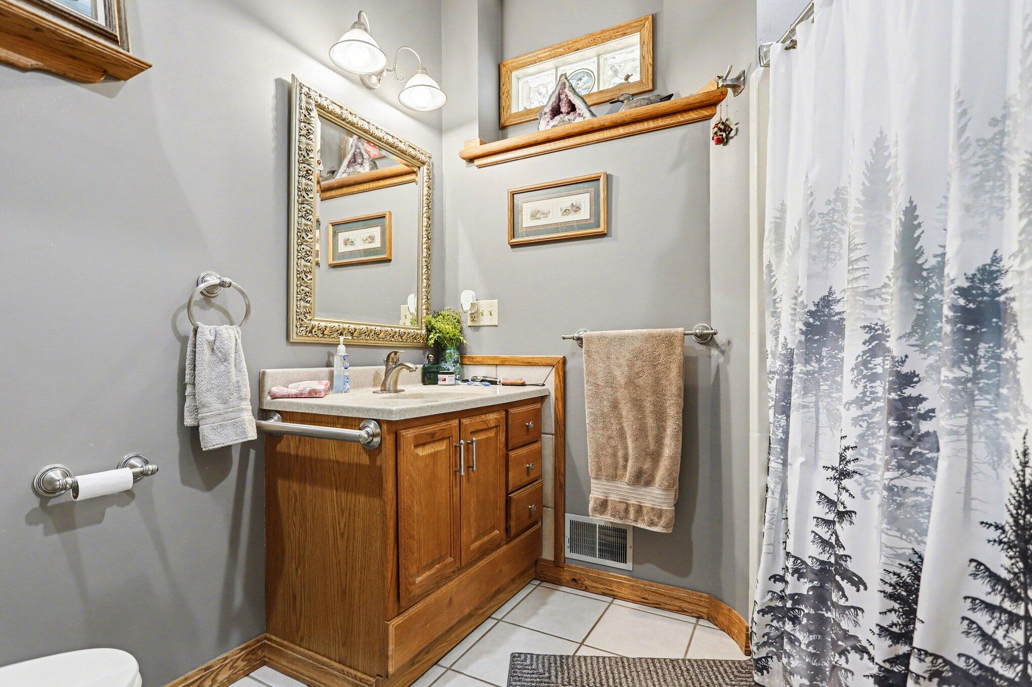 8362 East River Road Battle Creek, MI 49014 - Photo 17 of 28 016_file_8141