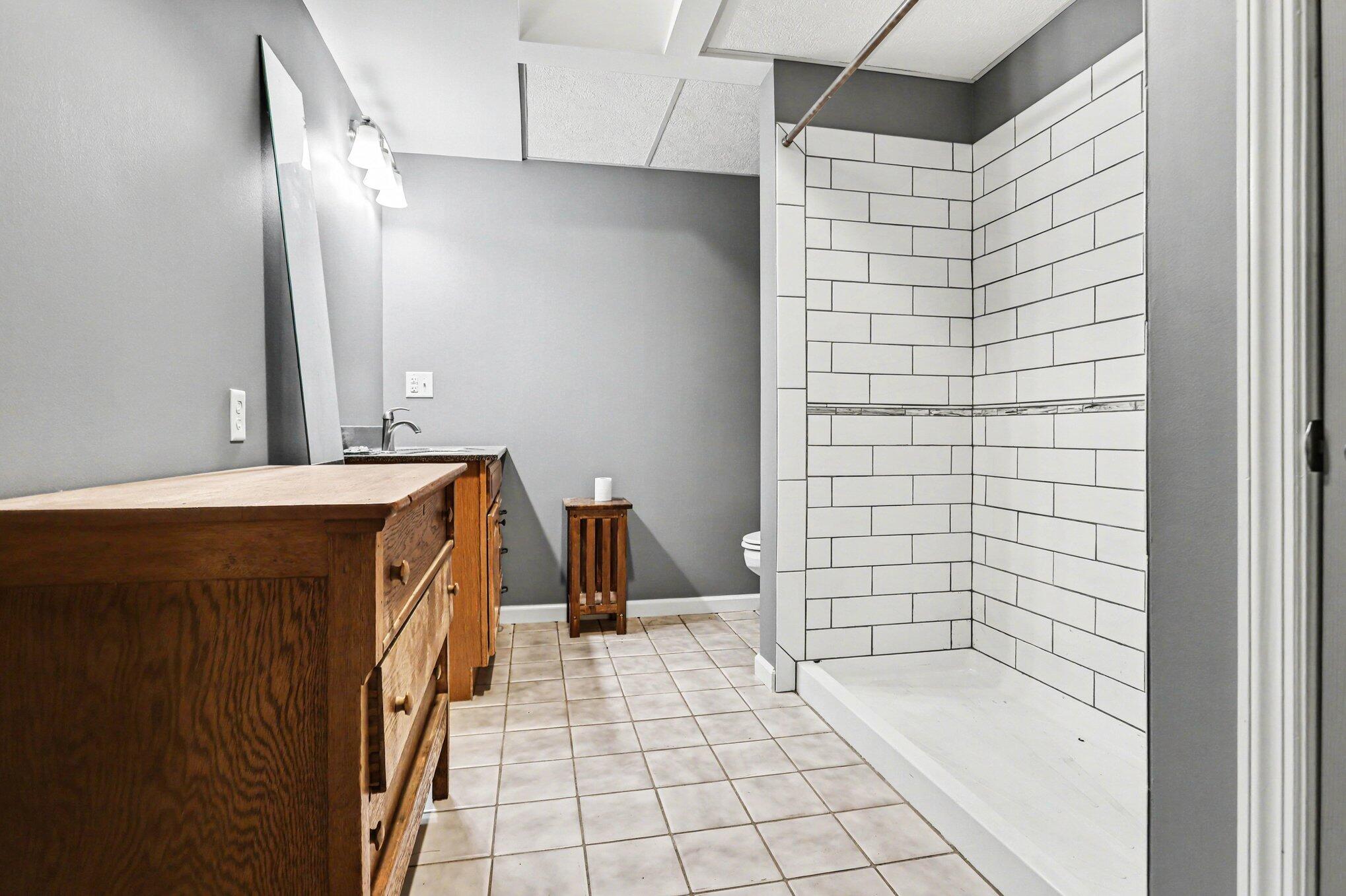 8362 East River Road Battle Creek, MI 49014 - Photo 25 of 28 018_file_3423