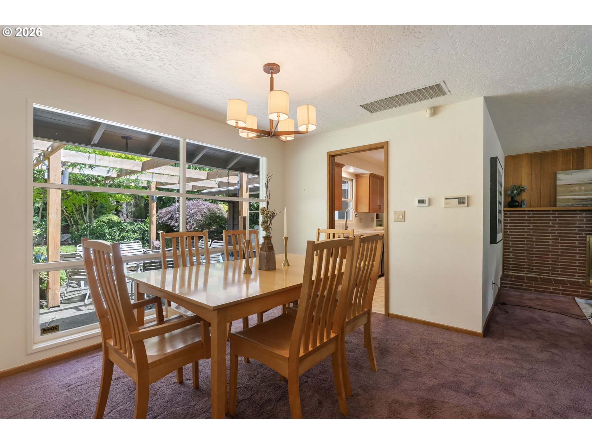 5919 Southwest Miles Street Portland, OR 97219 - Photo 8 of 33 Dining Area