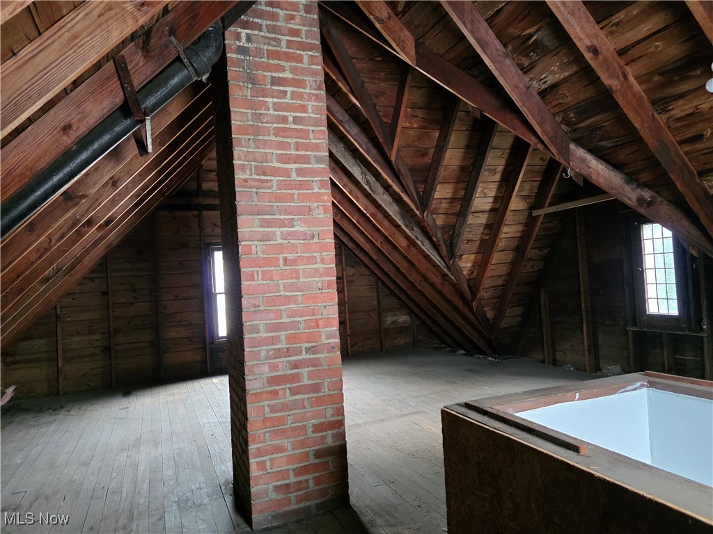 991 Helmsdale Road Cleveland, OH 44112 - Photo 27 of 39 View of unfinished attic