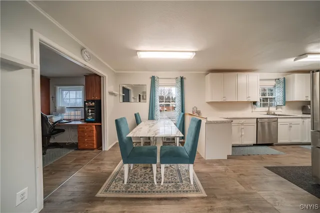 $249,900 | 5422 West Genesee Street, Camillus, NY 13031