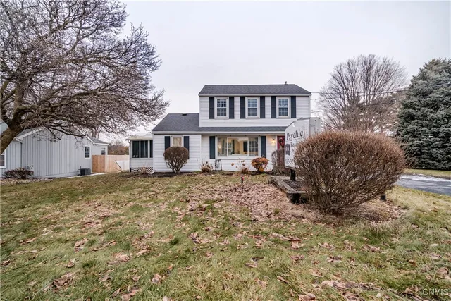 $249,900 | 5422 West Genesee Street, Camillus, NY 13031