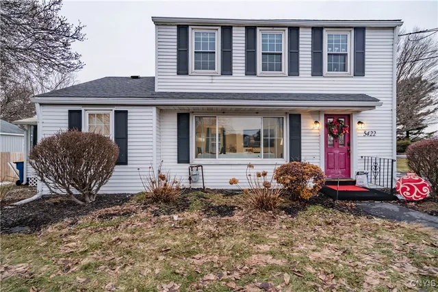 $249,900 | 5422 West Genesee Street, Camillus, NY 13031
