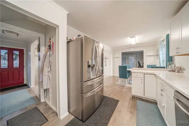 $249,900 | 5422 West Genesee Street, Camillus, NY 13031