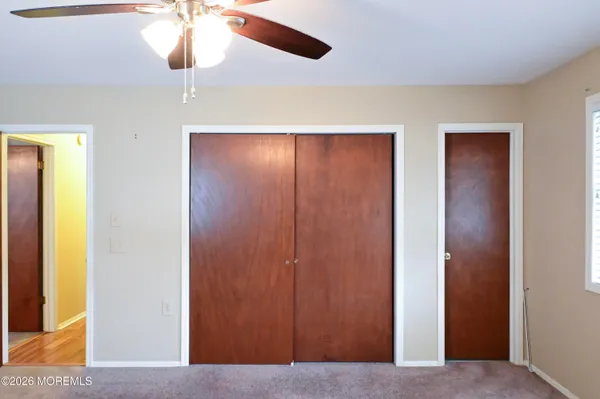 $365,000 | 15 Chateux Lane, Toms River, NJ 08757