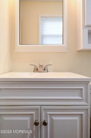 $365,000 | 15 Chateux Lane, Toms River, NJ 08757