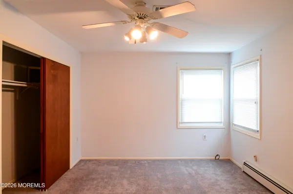 $365,000 | 15 Chateux Lane, Toms River, NJ 08757