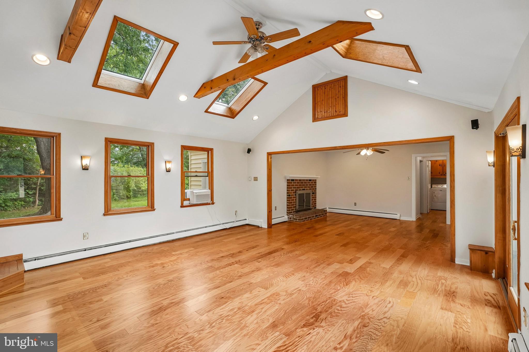 143 Pueblo Road Doylestown, PA 18901 - Photo 4 of 26