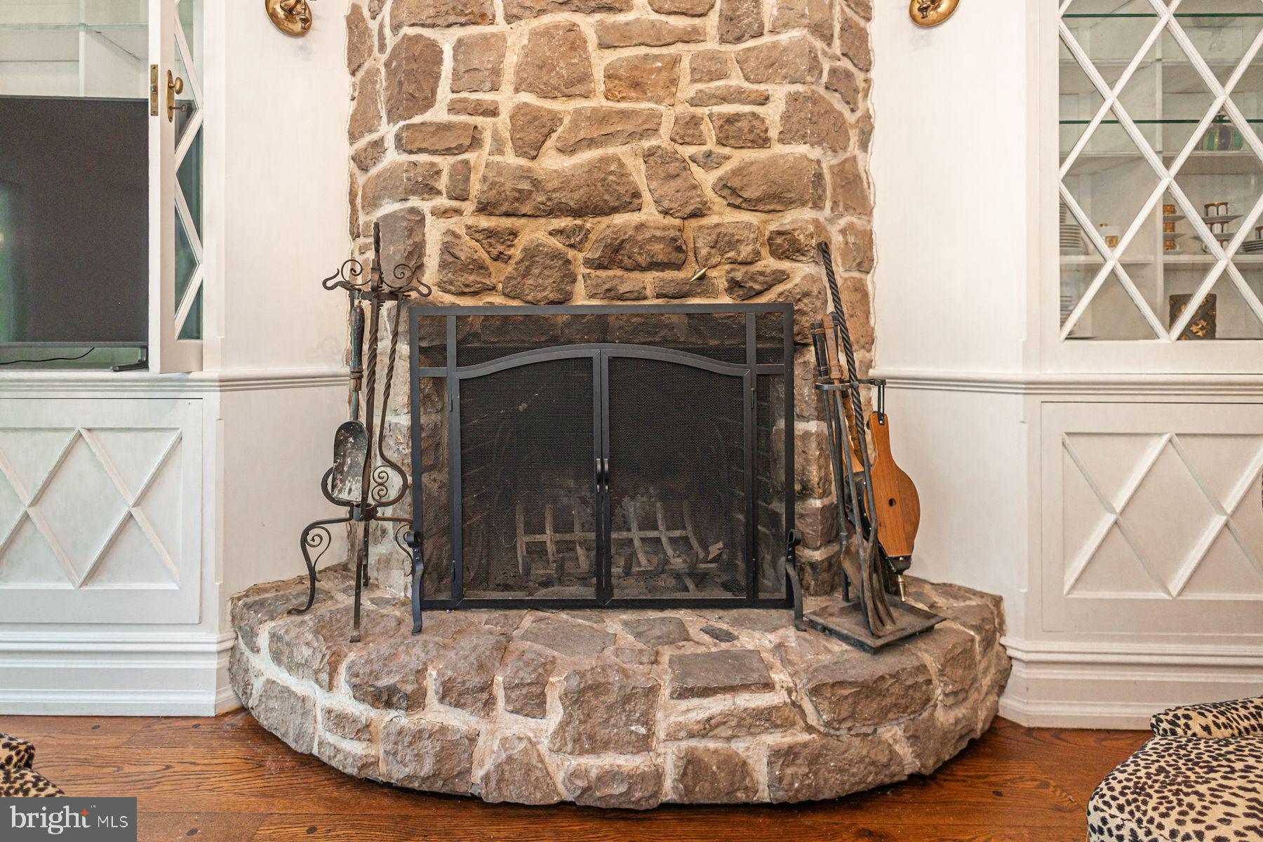132 East Dark Hollow Road, Unit MAIN Pipersville, PA 18947 - Photo 11 of 29 a view of a fireplace in the house