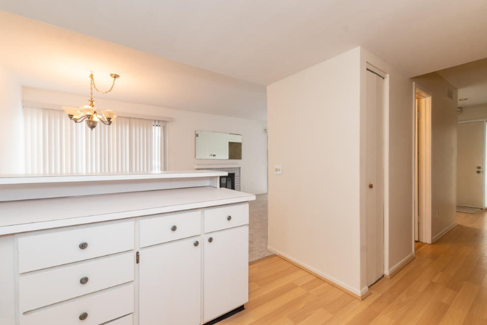 121 Inverness Court Kalamazoo, MI 49006 - Photo 11 of 27 RN5_9660