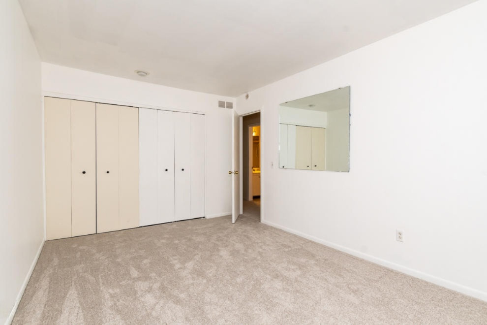 121 Inverness Court Kalamazoo, MI 49006 - Photo 20 of 27 RN5_9672