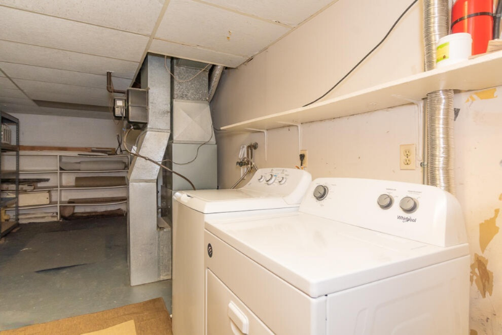 121 Inverness Court Kalamazoo, MI 49006 - Photo 23 of 27 RN5_9675