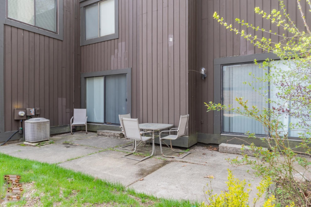 121 Inverness Court Kalamazoo, MI 49006 - Photo 25 of 27 RN5_9678