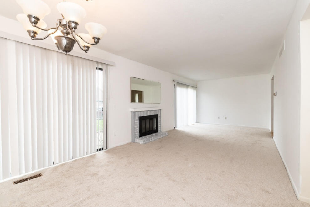 121 Inverness Court Kalamazoo, MI 49006 - Photo 6 of 27 RN5_9656a