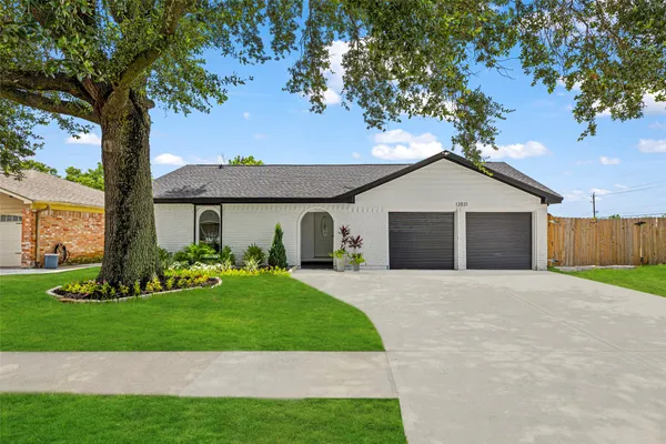 $2,150 | 12831 Nyack Drive, Houston, TX 77089