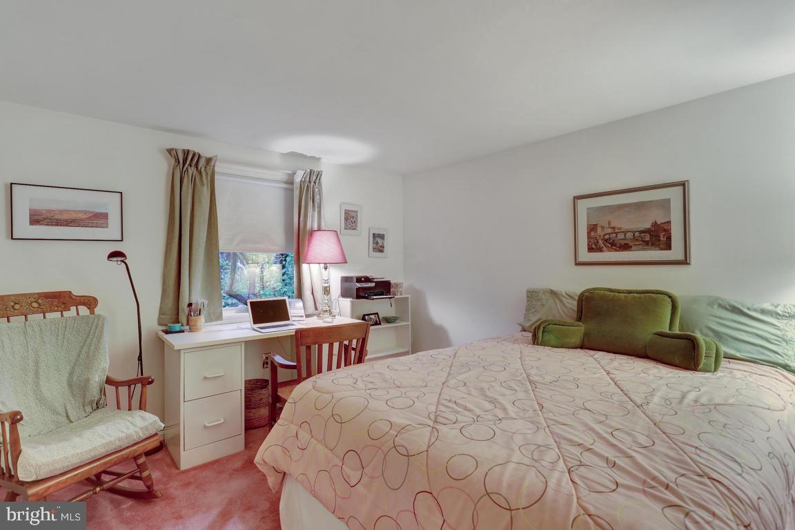 1416 Newton Road Lancaster, PA 17603 - Photo 17 of 37 Gallery Image 17