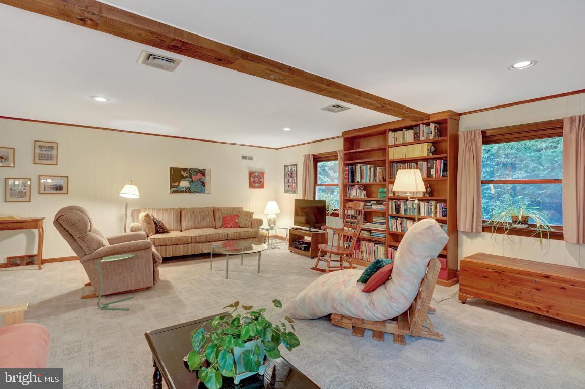 1416 Newton Road Lancaster, PA 17603 - Photo 26 of 37 Gallery Image 26
