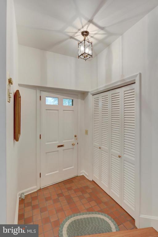 1416 Newton Road Lancaster, PA 17603 - Photo 4 of 37 Gallery Image 4