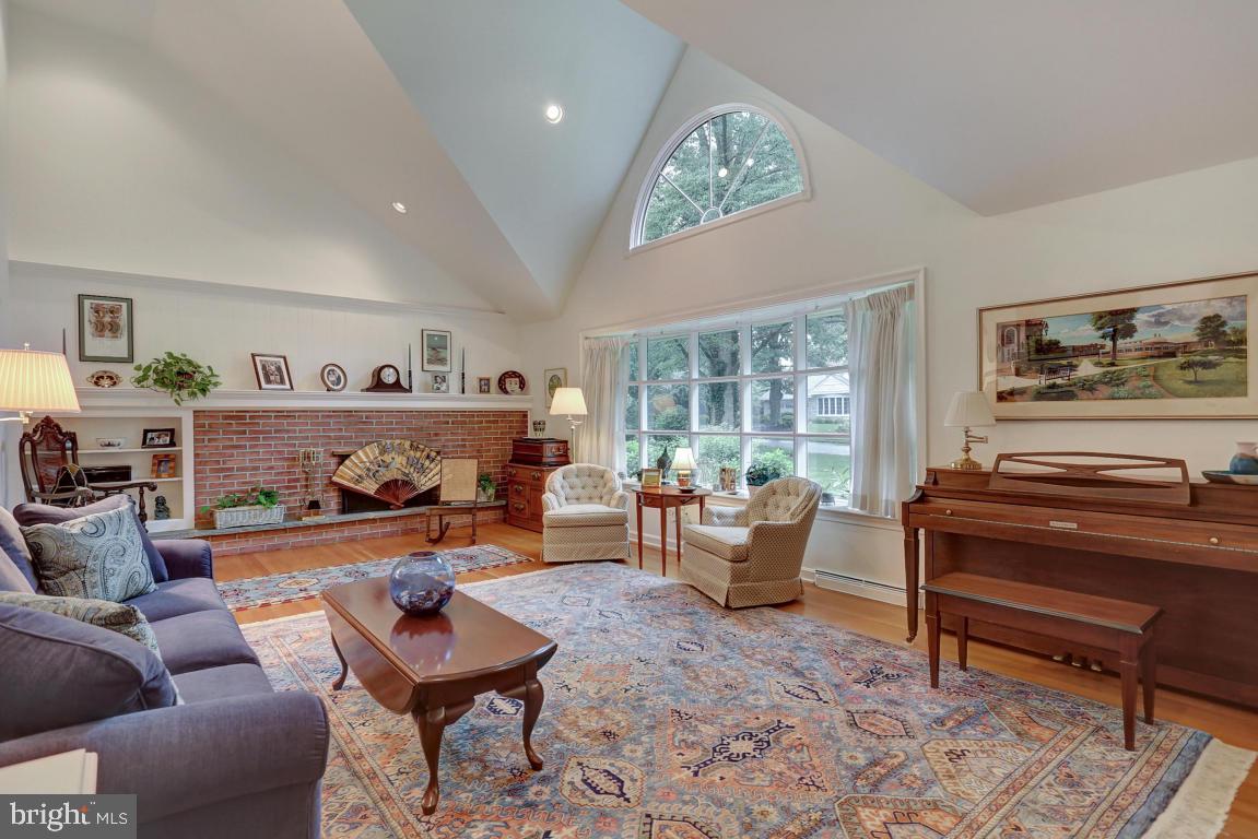 1416 Newton Road Lancaster, PA 17603 - Photo 6 of 37 Gallery Image 6